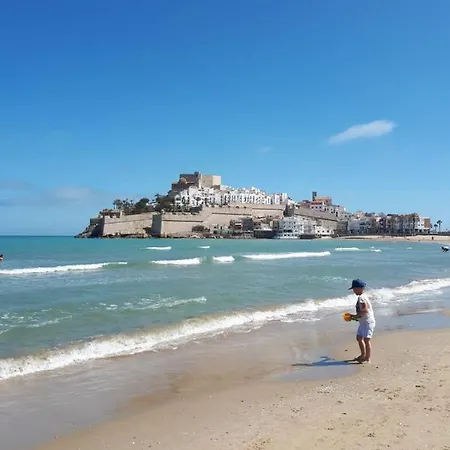 Avec Vue Sur Le Château De